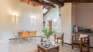 Apartment (2 Bedrooms) | Living area | 32-inch flat-screen TV with cable channels