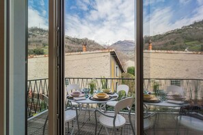 Interior - Ponente Balcony & Garden by Rent all Como (Gravedona)