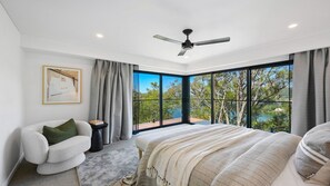 4 Schlafzimmer, Bügeleisen/Bügelbrett, Internetzugang, Bettwäsche