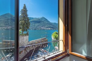 Apartment (2 Bedrooms) | Lake view