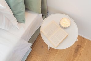Apartment, 2 Bedrooms (2 Bedrooms) | 2 bedrooms, iron/ironing board, cribs/infant beds, bed sheets - Rooftop Nest in Como City Center by Rent all Como (Como)