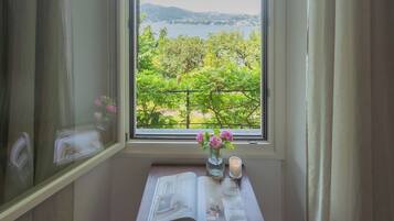 Apartment, 1 Bedroom (1 Bedroom) | Lake view