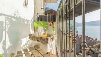 Apartment, 2 Bedrooms (2 Bedrooms) | Balcony
