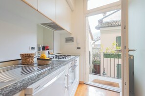 Apartment (1 Bedroom) | Private kitchen