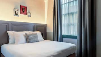 Coffres-forts dans les chambres, rideaux occultants