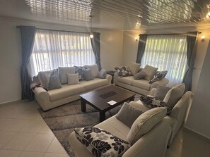 Smart-TV, DVD-Player