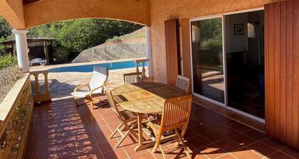 VILLA WITH POOL, TERRACES AND PANORAMIC SEA VIEW