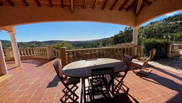 Servei de restauració a l'aire lliure