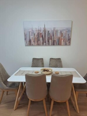 Dining room - Marijan Belgrade Waterfront (Belgrade)