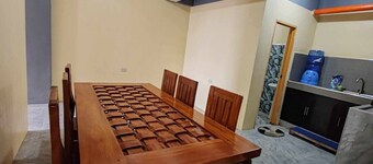Charming lodge in brilliant La Trinidad with WiFi access