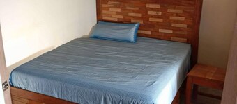 Charming lodge in brilliant La Trinidad with WiFi access