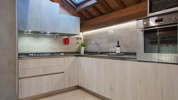 Microonde, forno, lavastoviglie, tostapane