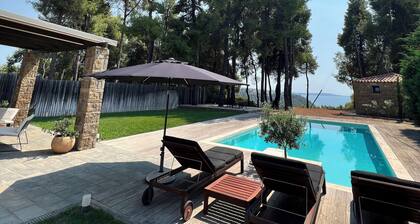 Beyond the Pines by Halkidiki Villas