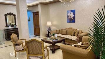 Älytelevisio, työhuone