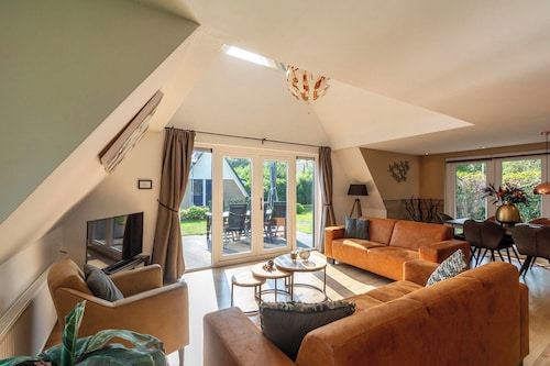 Holiday Home in Groote Keeten With Garden