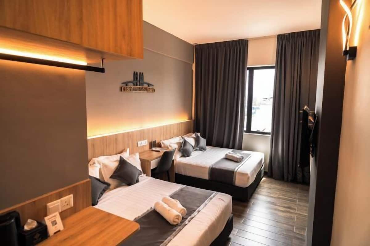 Chambres insonorisées, fer et planche à repasser