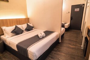 Sistema de insonorización y tabla de planchar con plancha