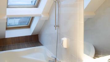 Comfort-Loft, Hafenblick | Badezimmer