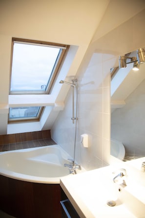 Comfort Loft, Harbour View | Bathroom