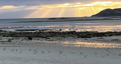 Ty ker Iliz - plages et petits commerces accessibles Ă pied !