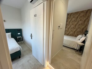 Quadruple Room, Courtyard View