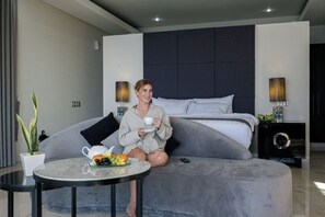 Unclassified image, 4 of 14, button - Suluban Cliff Bali Villa (Bali)