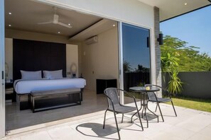 Cots/infant beds - Suluban Cliff Bali Villa (Bali)