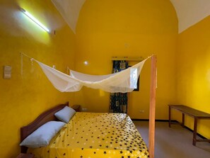 2 makuuhuonetta, Wi-Fi, vuodevaatteet