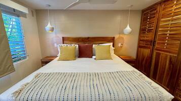 1 bedroom, desk, iron/ironing board, travel cot