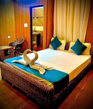 Deluxe dubbelrum | Skrivbord och gratis wi-fi