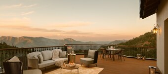 Amaraya by Larisa Nainital