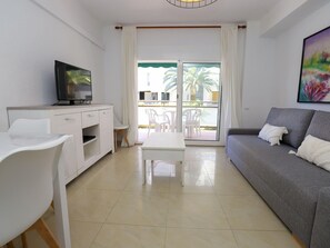 TV - DIFFERENTFLATS DMS I (Vila-seca)