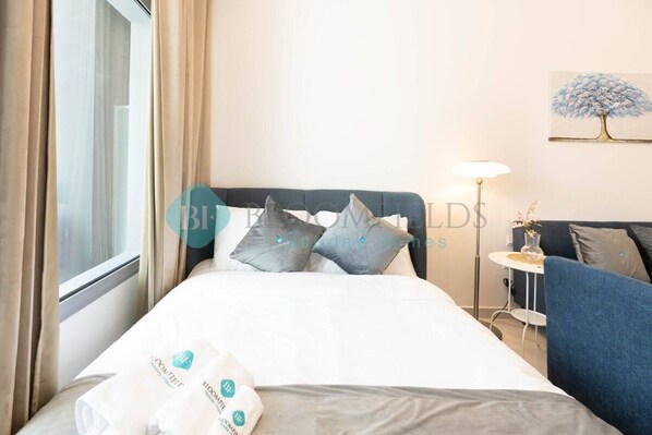 1 bedroom, in-room safe, iron/ironing board, free WiFi