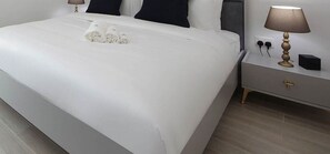 1 chambre, fer et planche Ă repasser, Wi-Fi gratuit, draps fournis