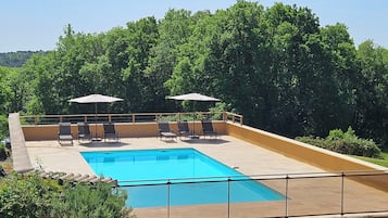 Udendørs pool
