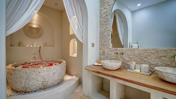 Shower, jetted bath, hair dryer, bidet