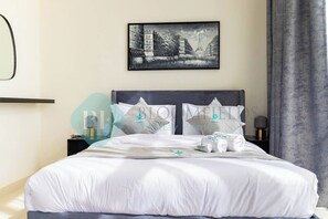 Iron/ironing board, free WiFi, bed sheets