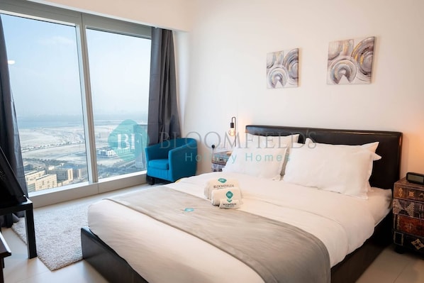 1 bedroom, in-room safe, iron/ironing board, free WiFi