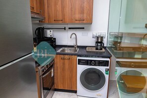 Fridge, microwave, oven, stovetop