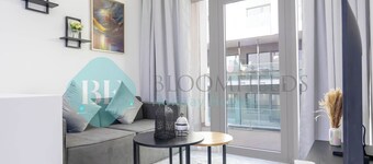 Bloomfields Modern 1BR In Masdar City Oasis