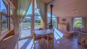Unclassified image, 2 of 18, button - Skandinavisches Ferienhaus in Rechlin (Rechlin)