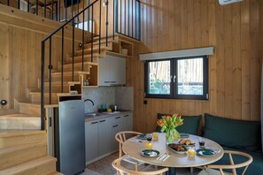 Junior Villa, Lanai, Mountain View | Private kitchen | Full-size fridge, stovetop, espresso maker, electric kettle - Pure Nature (Hersonissos)