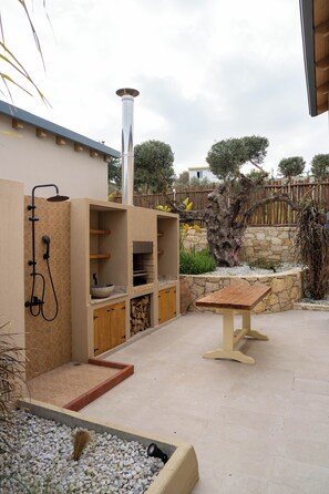 Villa, véranda, vue montagne | Terrasse/Patio