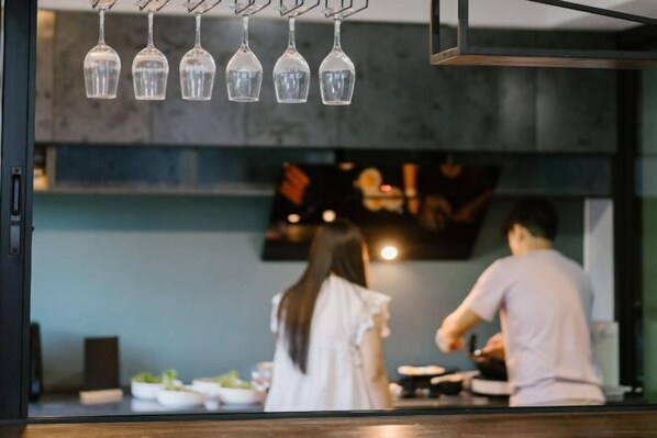 Dining - Scene private hostel (Nan)