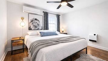 1 bedroom, iron/ironing board, WiFi, bed sheets