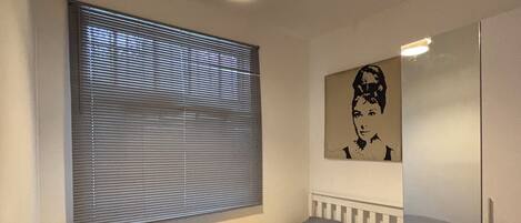 Standard Double Room | Desk, free WiFi, bed sheets