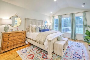 6 Schlafzimmer, Schreibtisch, Bügeleisen/Bügelbrett, kostenloses WLAN