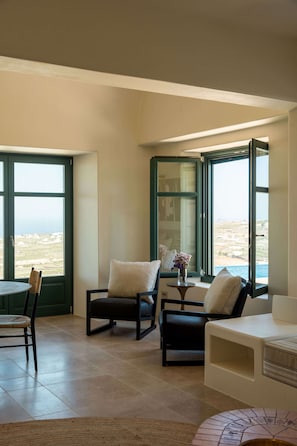Interior - Patina Vivera Estate (Santorini)