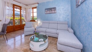 Apartment - Carlazzo Sant Agata Apt 01 (Carlazzo)