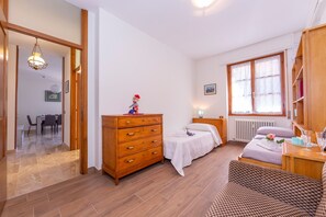 3 bedrooms - Carlazzo Sant Agata Apt 01 (Carlazzo)